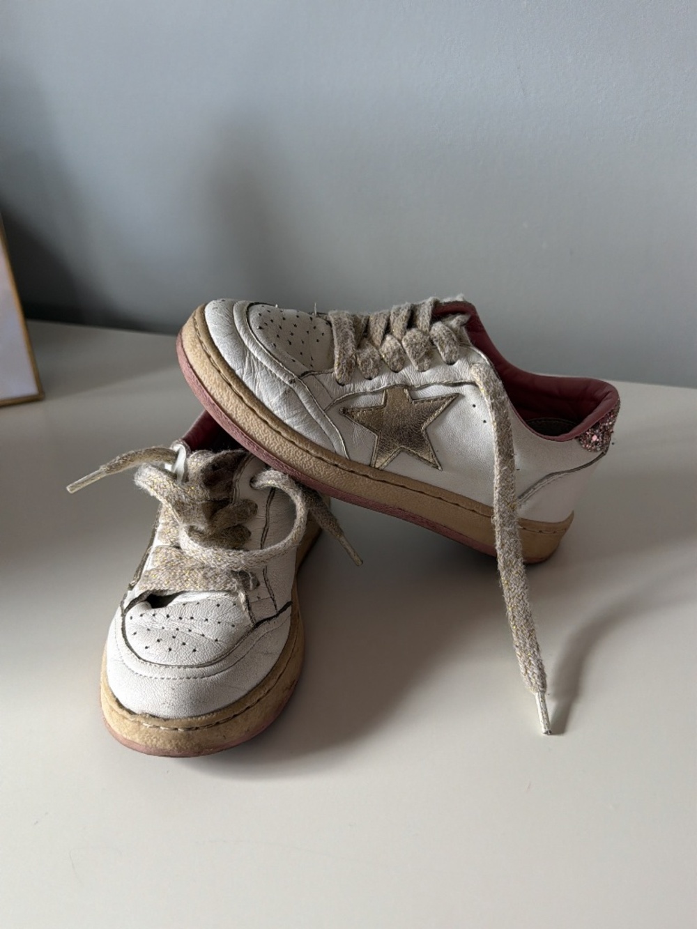 Golden Goose Sneakers